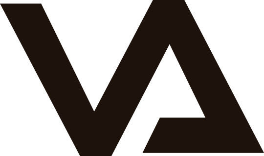Christian Varela Logo